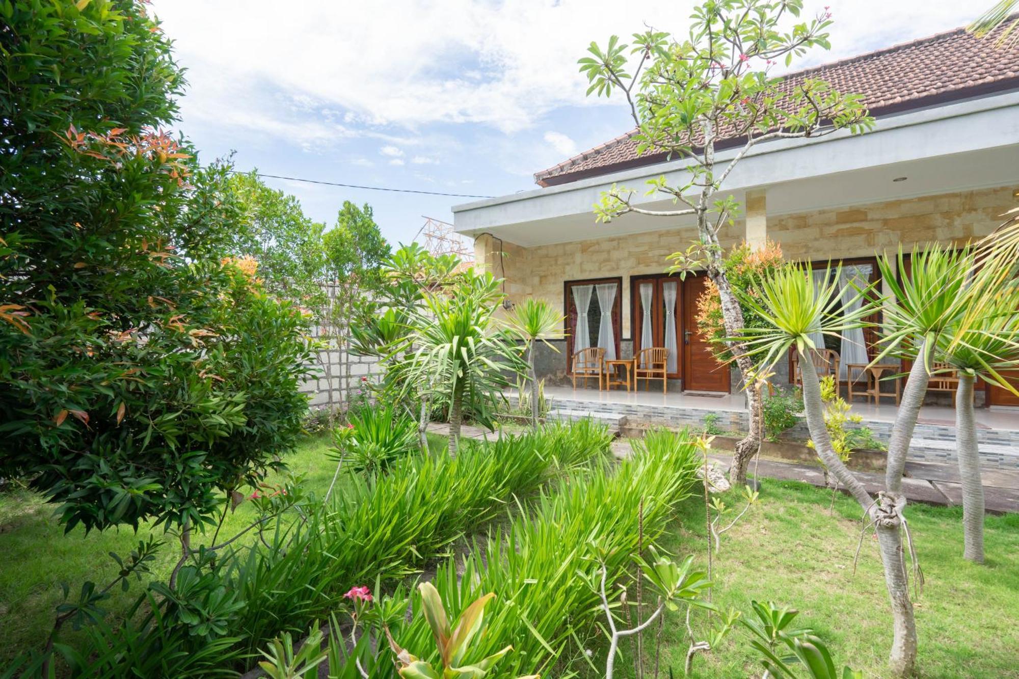 Omah Nusa Villa Redpartner Toyapakeh Exterior foto